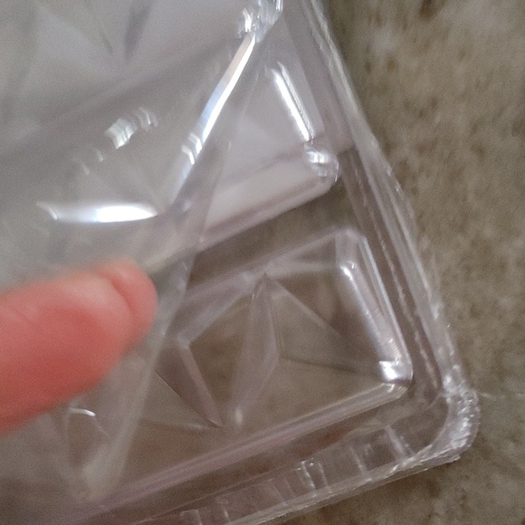 NWTs Martellato Snack Pyramid Molds - Picture 9 of 9